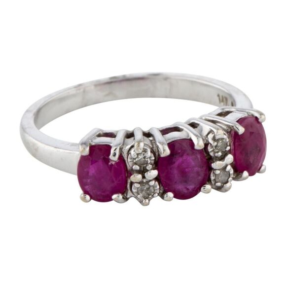 14k white gold diamond and ruby cocktail ring - Picture 1 of 5